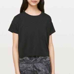NWT Lululemon Cates Tee Black Size 8